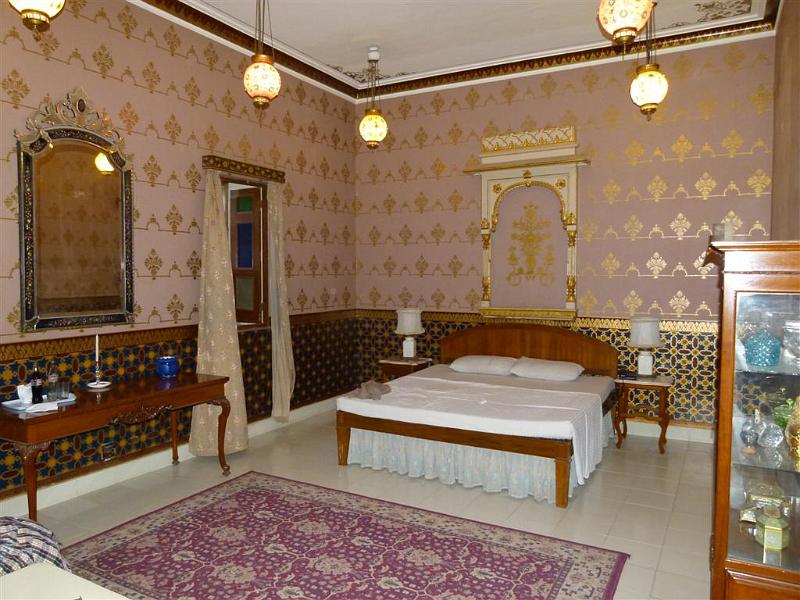 Rajasthan 2011-09-20 17-22-39 (P1030857) (Large).JPG